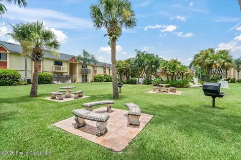 2190 Forest Knoll Drive NE Palm Bay FL 32905