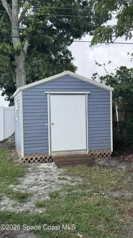 2137 Laden Road Melbourne FL 32935