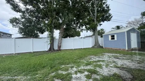 2137 Laden Road Melbourne FL 32935