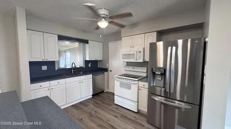 2137 Laden Road Melbourne FL 32935