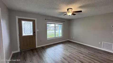 2137 Laden Road Melbourne FL 32935