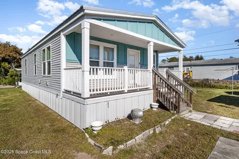 21 Sapphire Street Melbourne FL 32904