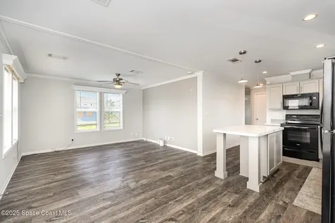 21 Sapphire Street Melbourne FL 32904