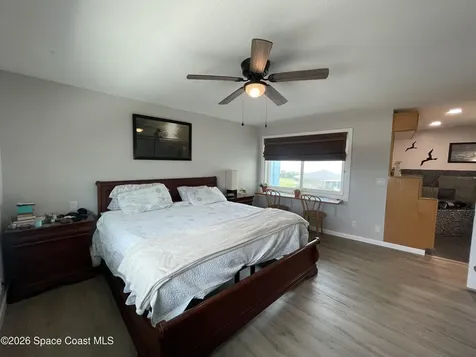 1175 Jimmy Buffett Memorial Highway Satellite Beach FL 32937