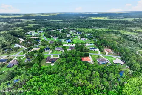 5015 Fawn Lake Boulevard Mims FL 32754