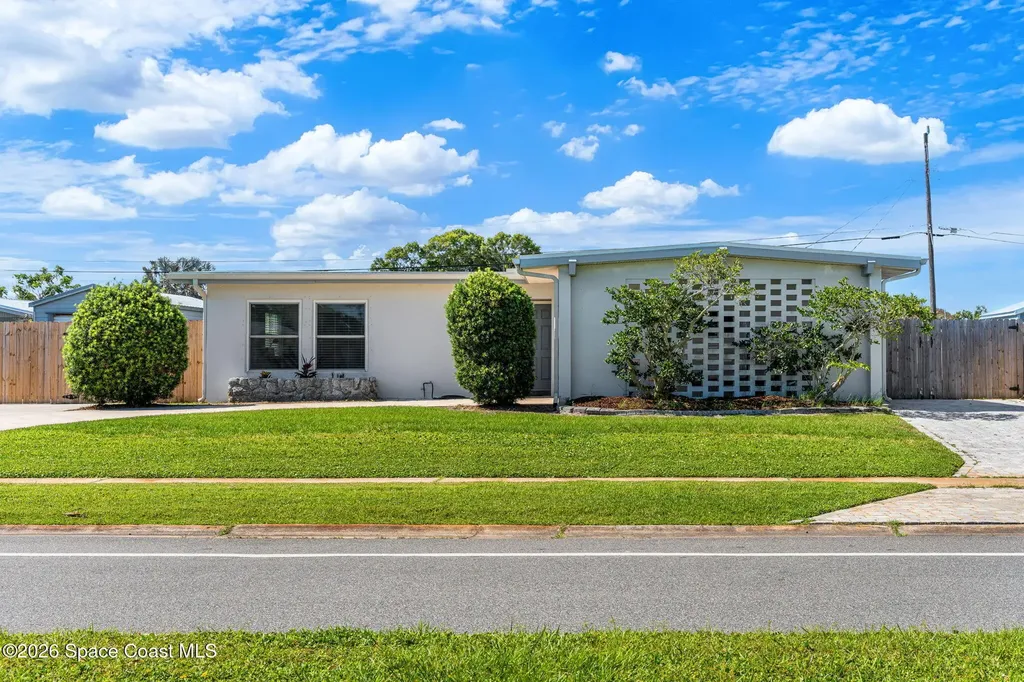 1055 Daytona Drive NE Palm Bay FL 32905