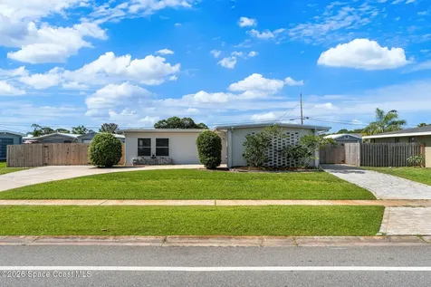 1055 Daytona Drive NE Palm Bay FL 32905