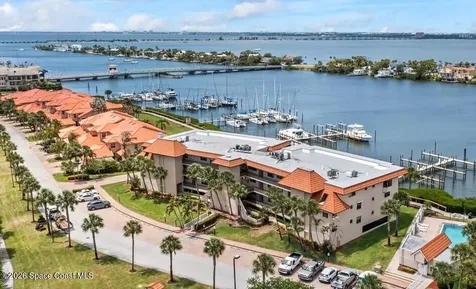 18 Marina Isles Boulevard Indian Harbour Beach FL 32937