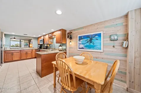 18 Marina Isles Boulevard Indian Harbour Beach FL 32937