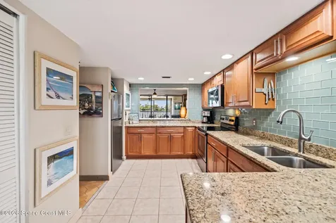 18 Marina Isles Boulevard Indian Harbour Beach FL 32937