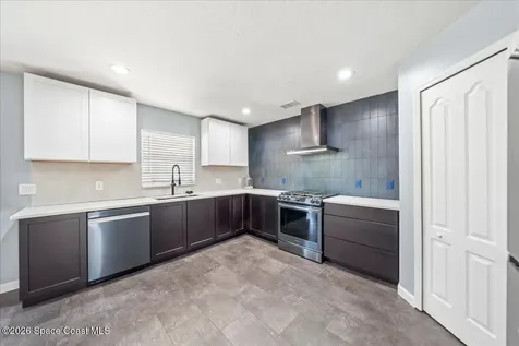 401 Filbert Avenue NE Palm Bay FL 32907