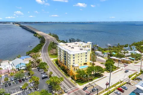 1437 Pineapple Avenue Melbourne FL 32935