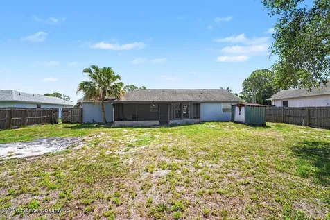 6570 Bancroft Avenue Cocoa FL 32927