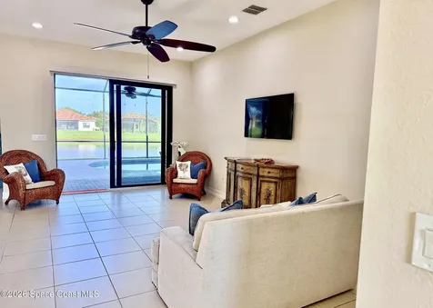 5523 49th Avenue Vero Beach FL 32967