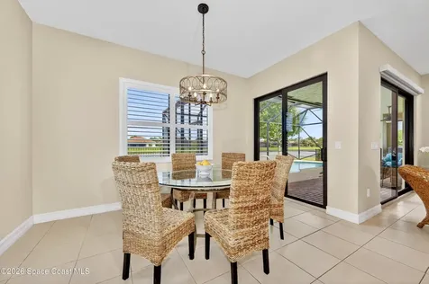 5523 49th Avenue Vero Beach FL 32967
