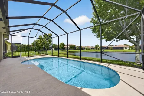 5523 49th Avenue Vero Beach FL 32967