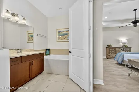 5523 49th Avenue Vero Beach FL 32967