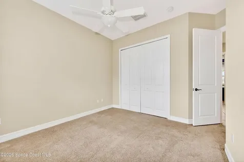 5523 49th Avenue Vero Beach FL 32967