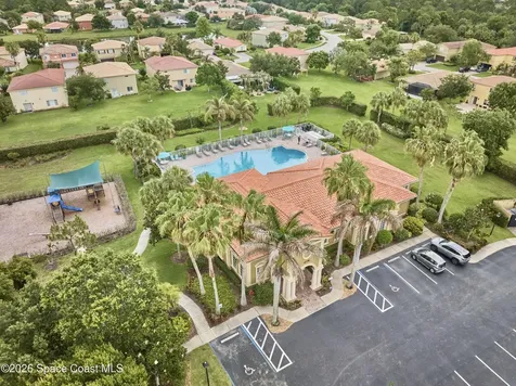 5523 49th Avenue Vero Beach FL 32967