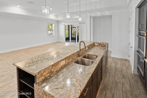 82 Hubble Lane Satellite Beach FL 32937