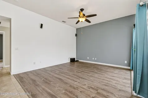 510 Sunset Lakes Drive Merritt Island FL 32953