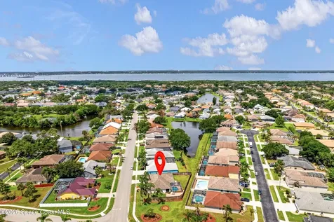 510 Sunset Lakes Drive Merritt Island FL 32953