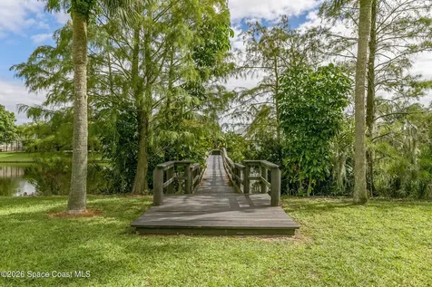 510 Sunset Lakes Drive Merritt Island FL 32953