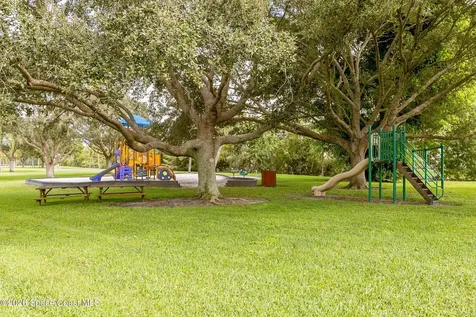 510 Sunset Lakes Drive Merritt Island FL 32953