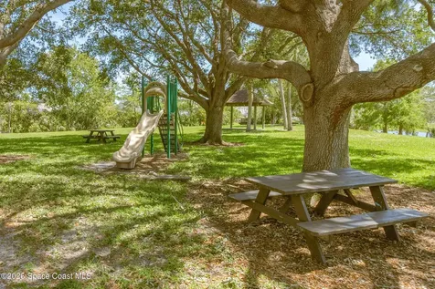 510 Sunset Lakes Drive Merritt Island FL 32953