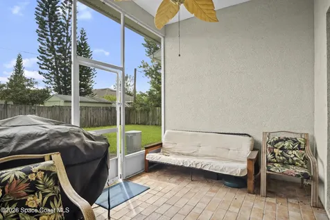 463 Avocado Road NW Palm Bay FL 32907
