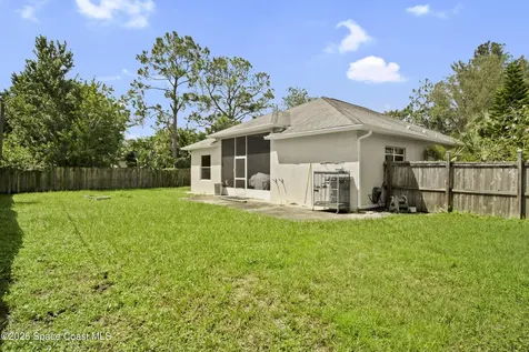 463 Avocado Road NW Palm Bay FL 32907
