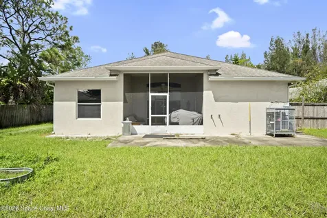 463 Avocado Road NW Palm Bay FL 32907