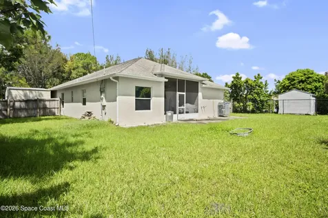 463 Avocado Road NW Palm Bay FL 32907