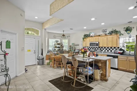 463 Avocado Road NW Palm Bay FL 32907