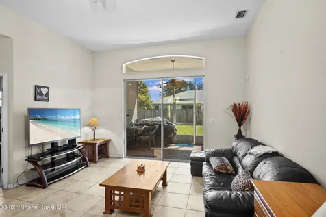 463 Avocado Road NW Palm Bay FL 32907