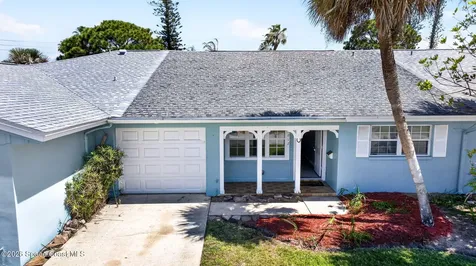 212 Emerald Drive W Indian Harbour Beach FL 32937