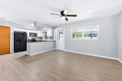 212 Emerald Drive W Indian Harbour Beach FL 32937