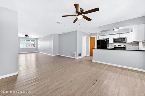 212 Emerald Drive W Indian Harbour Beach FL 32937