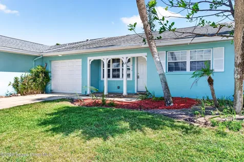 212 Emerald Drive W Indian Harbour Beach FL 32937