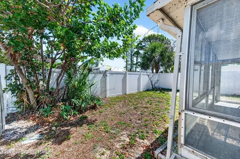 212 Emerald Drive W Indian Harbour Beach FL 32937
