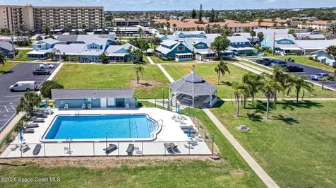 212 Emerald Drive W Indian Harbour Beach FL 32937
