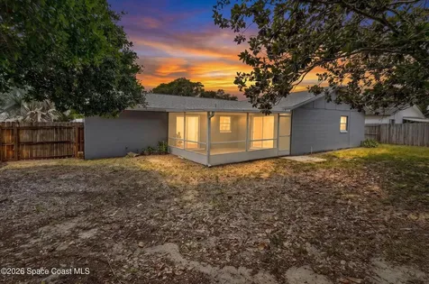 3905 Valley Lane Titusville FL 32780
