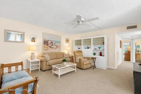 61 Woodland Drive Vero Beach FL 32962