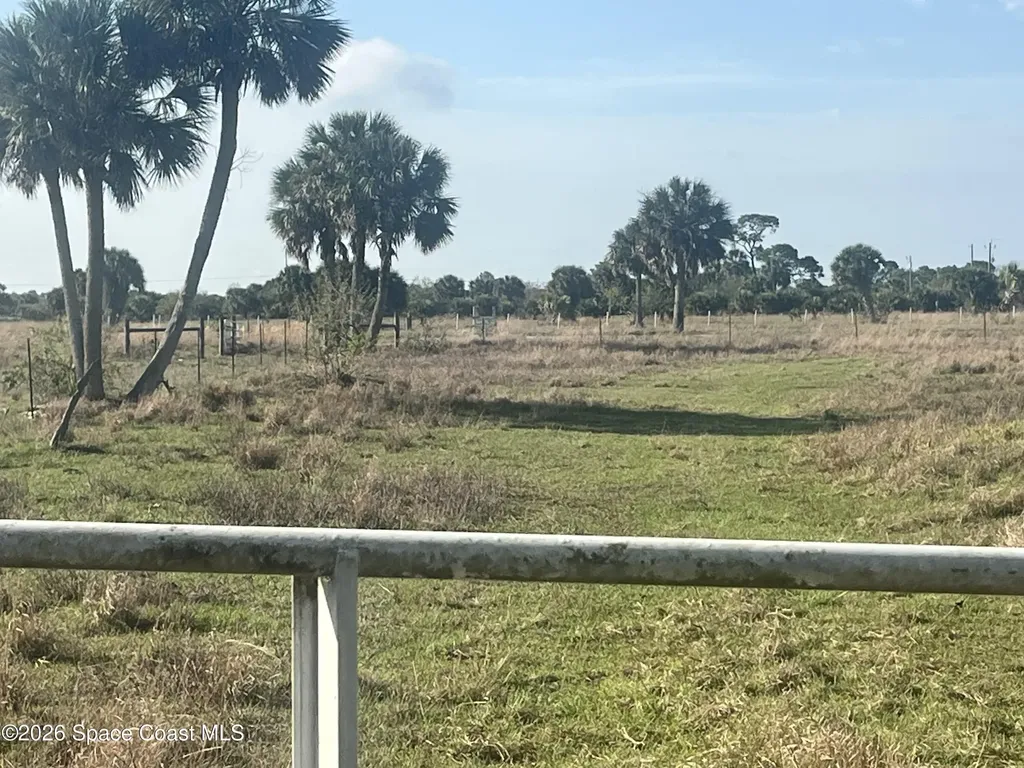 15155 109th Street Fellsmere FL 32948
