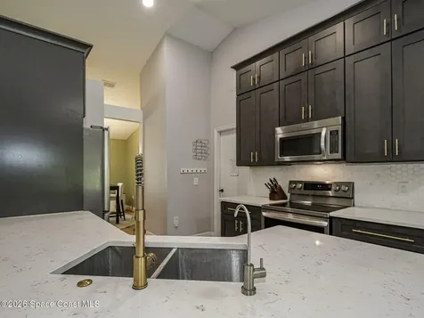 6029 Ridge Lake Circle Vero Beach FL 32967