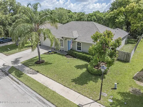 6029 Ridge Lake Circle Vero Beach FL 32967
