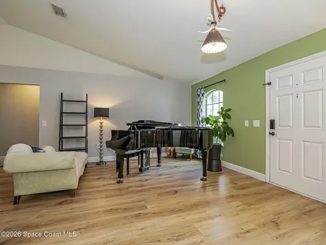 6029 Ridge Lake Circle Vero Beach FL 32967