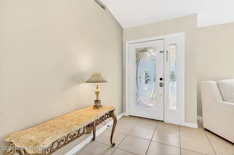 831 Owl Street SW Palm Bay FL 32908