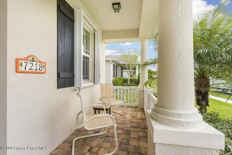 7218 E Village Square Vero Beach FL 32966