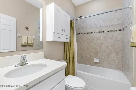 7218 E Village Square Vero Beach FL 32966